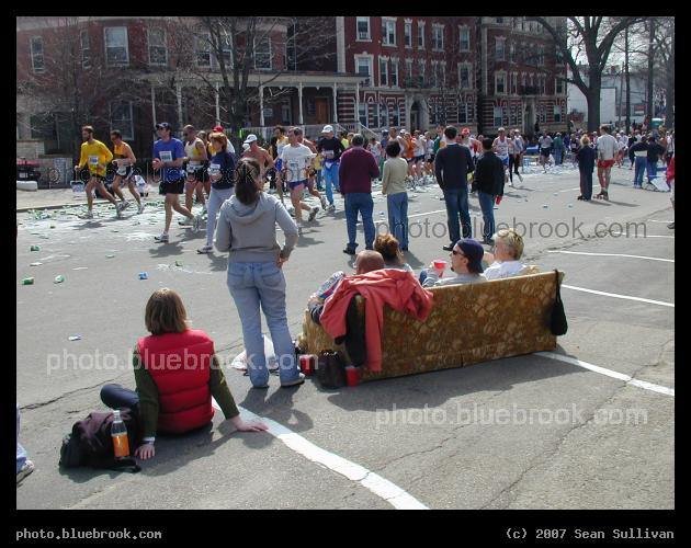Marathon, with Sofa - Spectators at the Boston Marathon, with a sofa (Beacon Street)