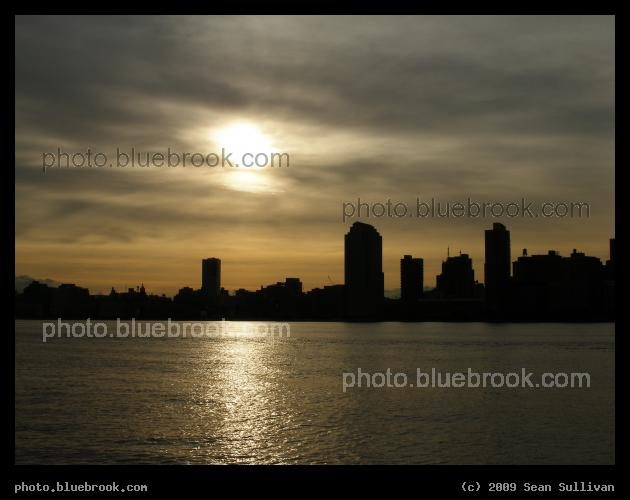 Sunrise over the Hudson - Looking towards Manhattan from Jersey City, NJ