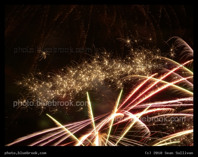 Belt of Glitter - 2010 fireworks in Somerville MA