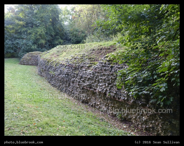 Wall at Verulamium - Remnants of Roman walls, St Albans, England