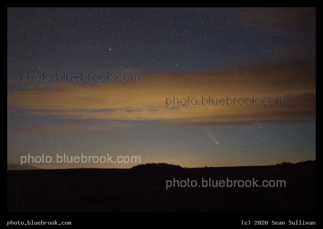 Comet below Dawn Clouds - Corvallis MT