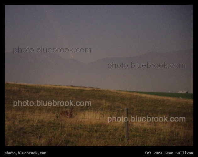 Comet Setting in a Hazy Sky - Comet Tsuchinshan-ATLAS setting from Corvallis MT