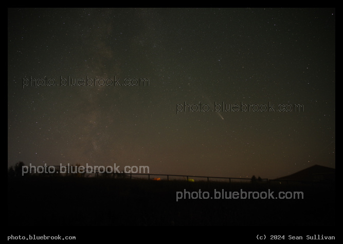 Comet with the Milky Way - Comet Tsuchinshan-ATLAS from Corvallis MT