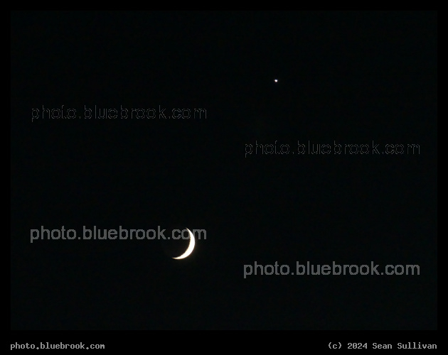 Moon and Venus in December - Corvallis MT